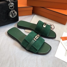 Hermes Slippers